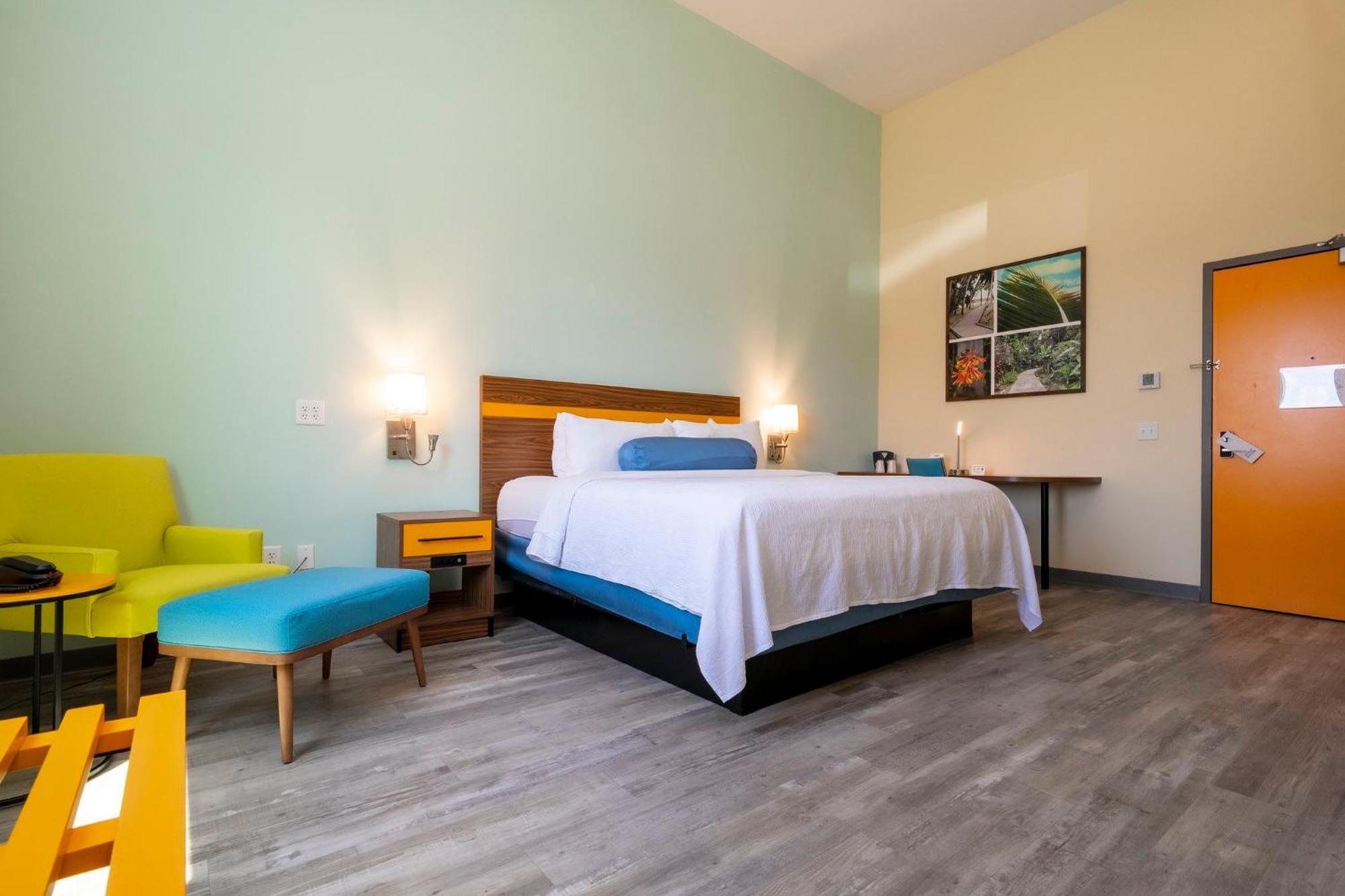 Spot X Hotel Orlando Intl Dr By The Red Collection Лейк-Буэна-Виста Экстерьер фото